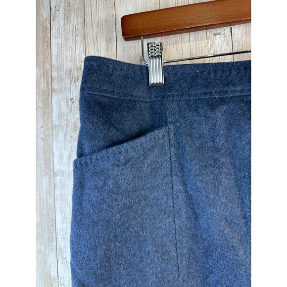 Talbots Italian Wool blend Skirt Women's‎ size 12P Navy Blue Career Officewear - Picture 3 of 4